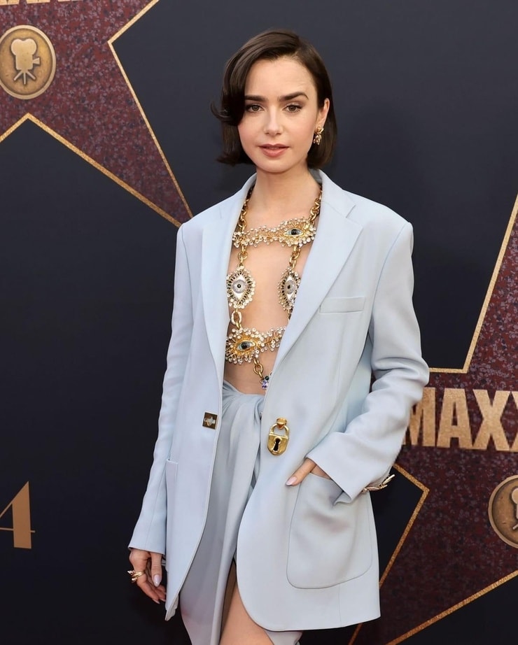 Lily Collins
