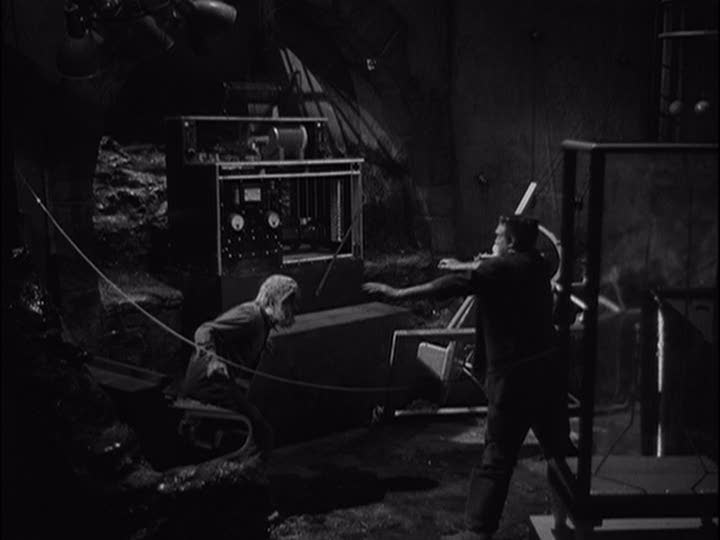 Frankenstein Meets the Wolf Man
