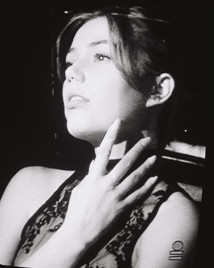 Grace Van Dien