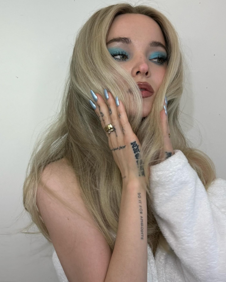 Dove Cameron
