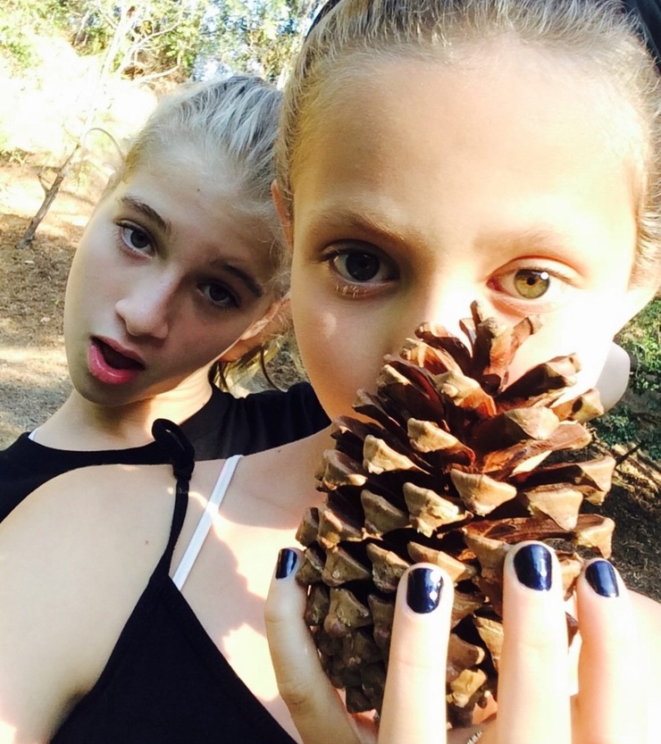 Iris Apatow