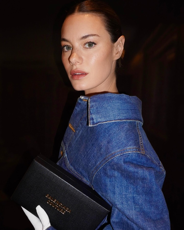 Camille Rowe Camille Rowe