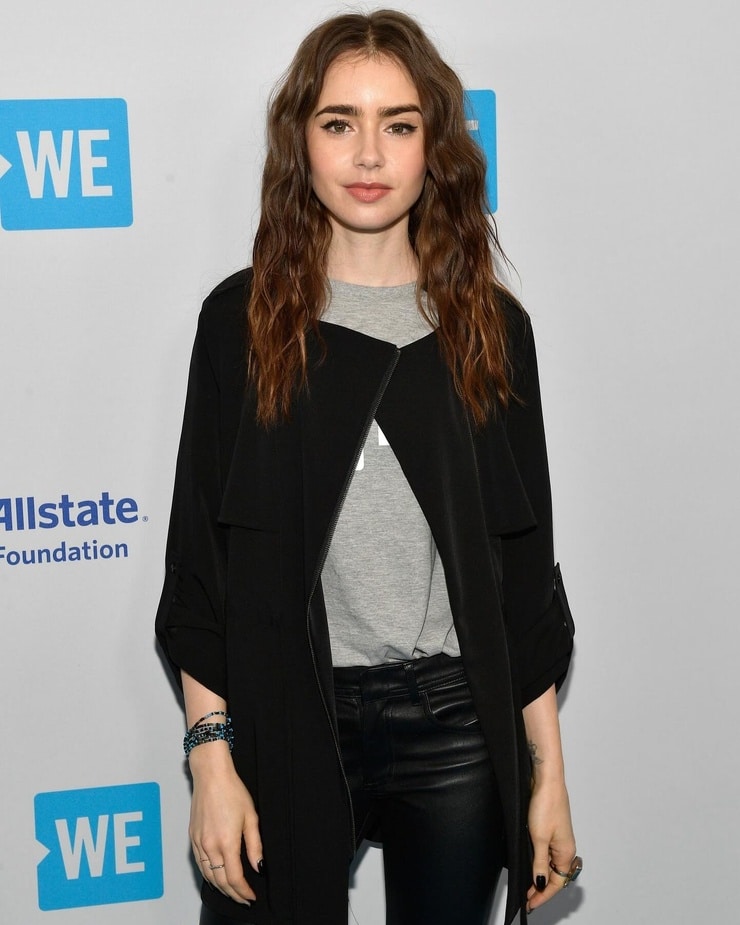 Lily Collins