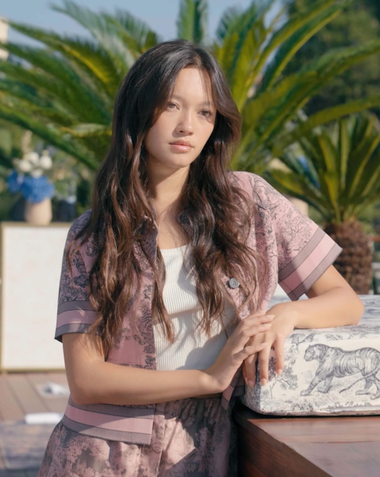 Lily Chee Lily Chee