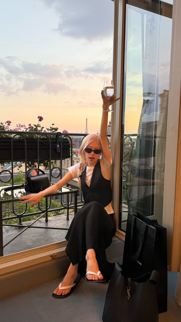 Roseanne Park