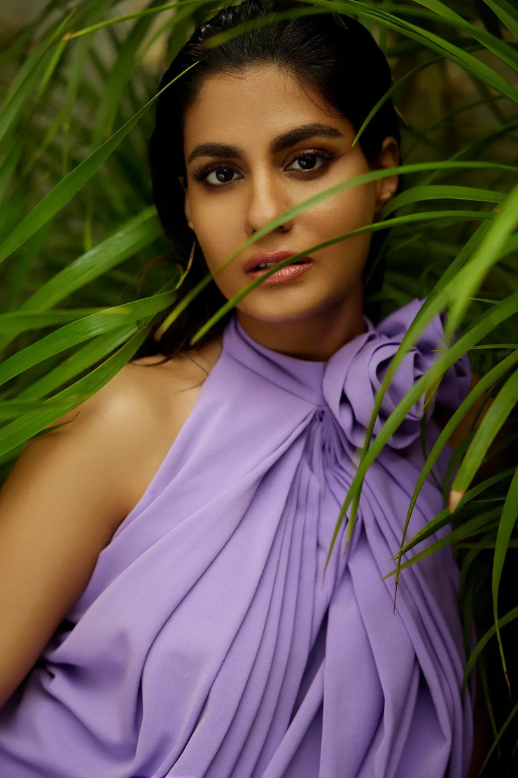 Shreya Dhanwanthary Shreya Dhanwanthary