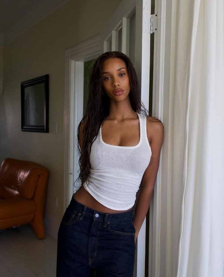Vanessa Sarah Maria