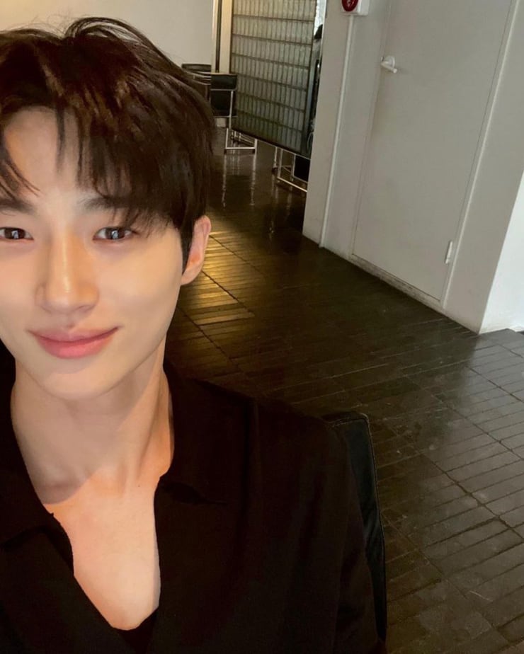 Woo-Seok Byeon Woo-Seok Byeon