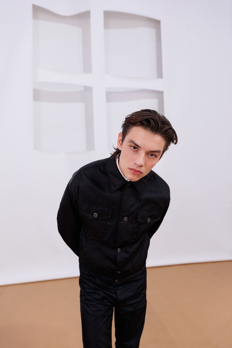 Louis Partridge