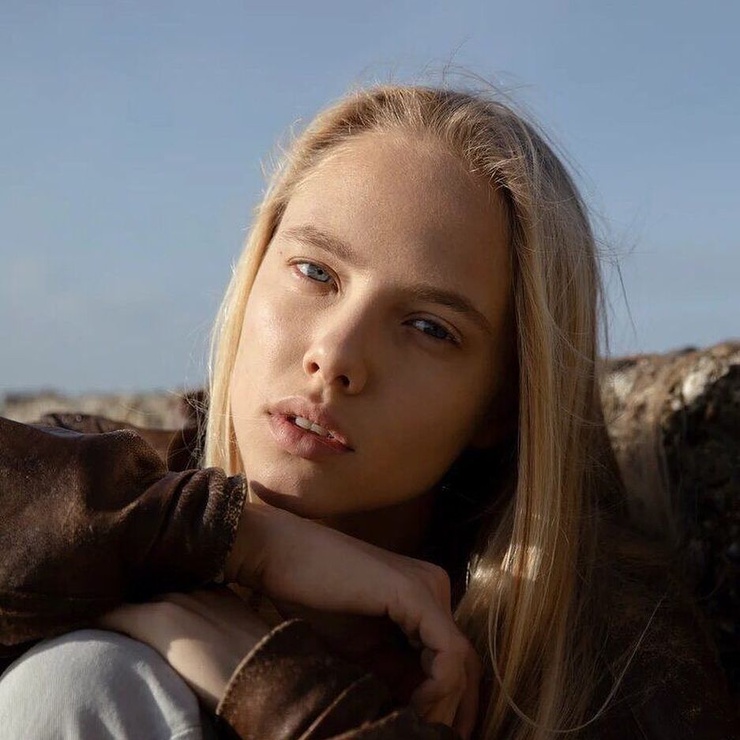 Lulu Izotova