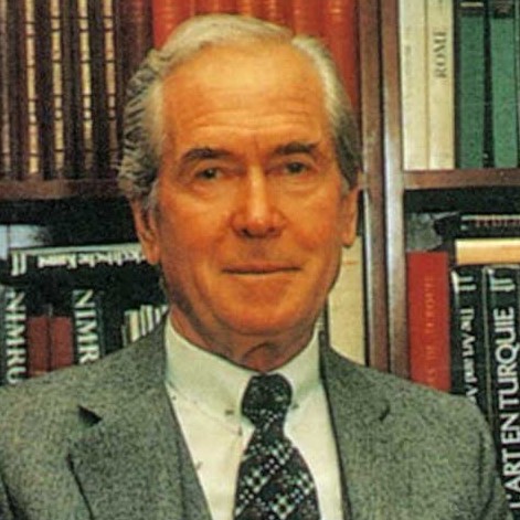 Ekrem Akurgal