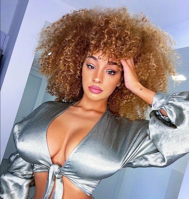 Dana Curly