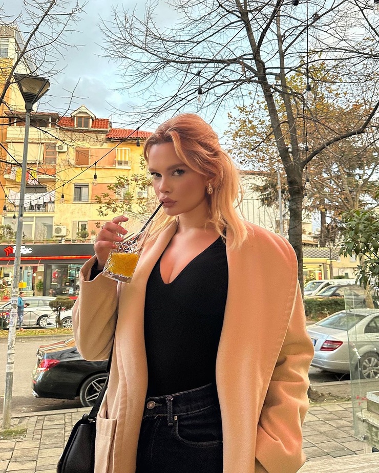 Tea Hysenaj