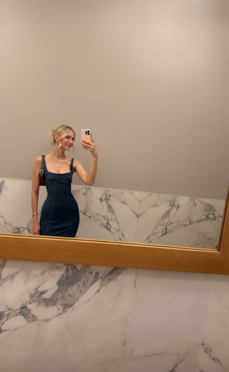 Carolin Niemczyk Carolin Niemczyk
