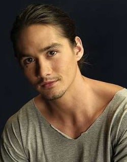 Ananda Everingham