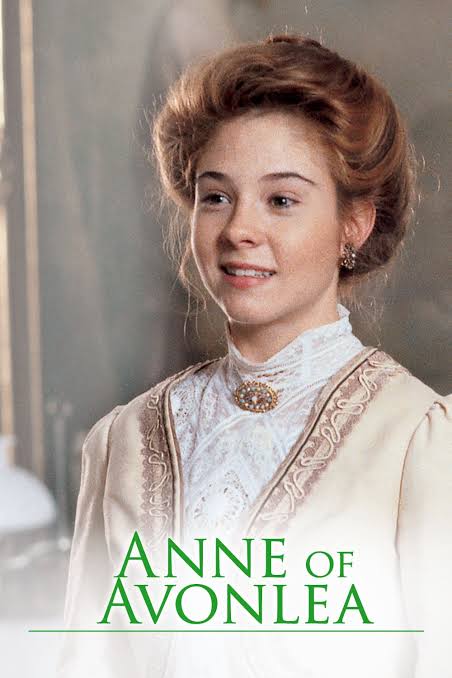 Anne Shirley (Megan Follows)