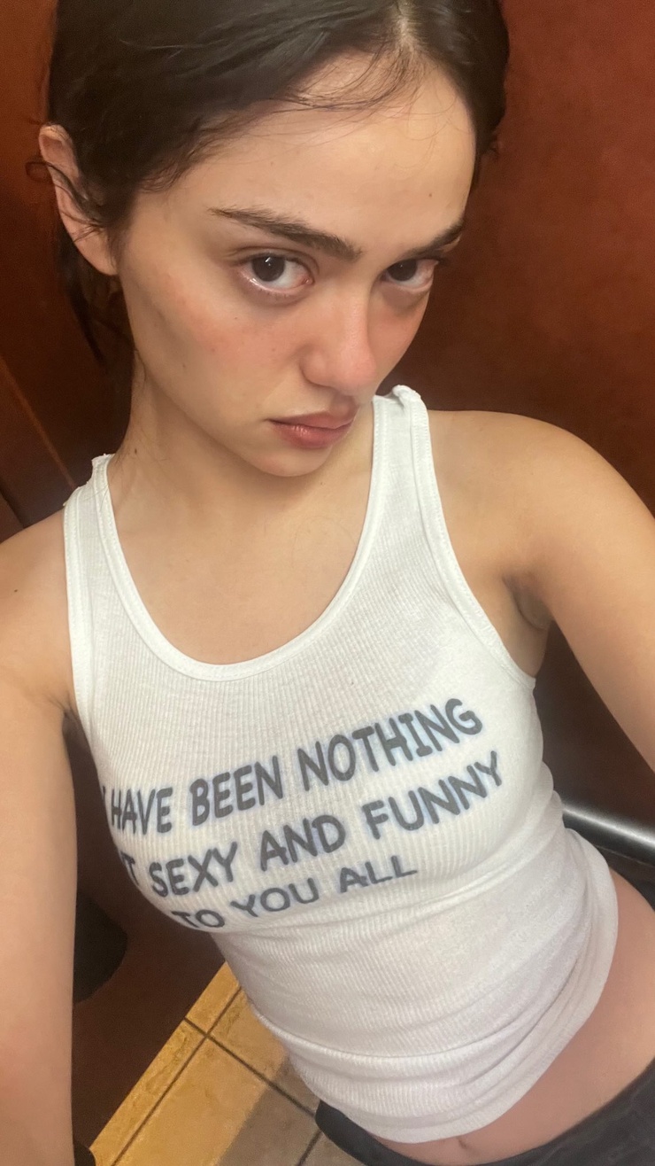 Nailea Devora