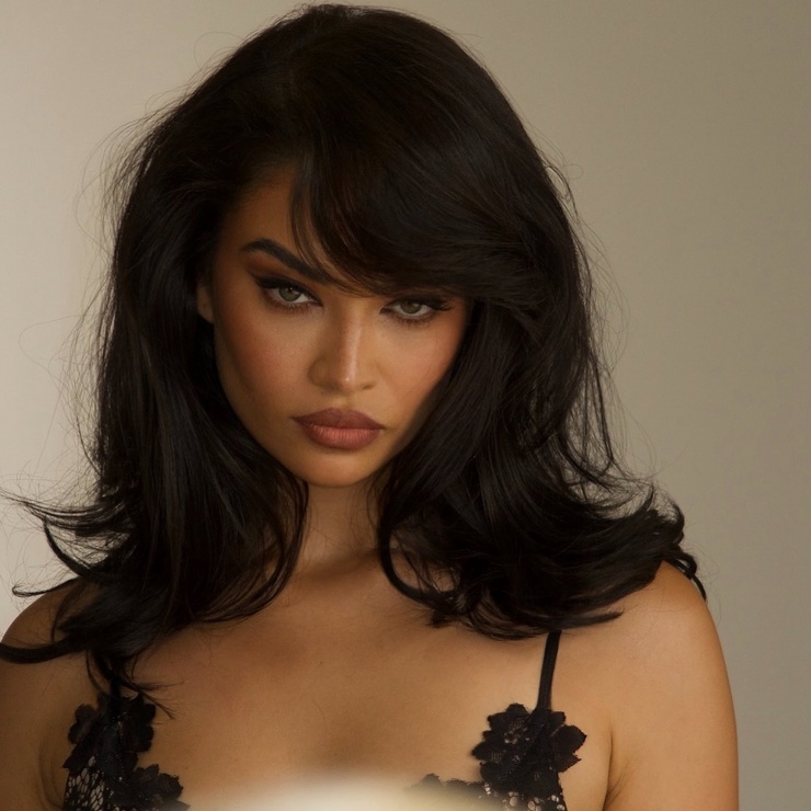 Shanina Shaik Shanina Shaik