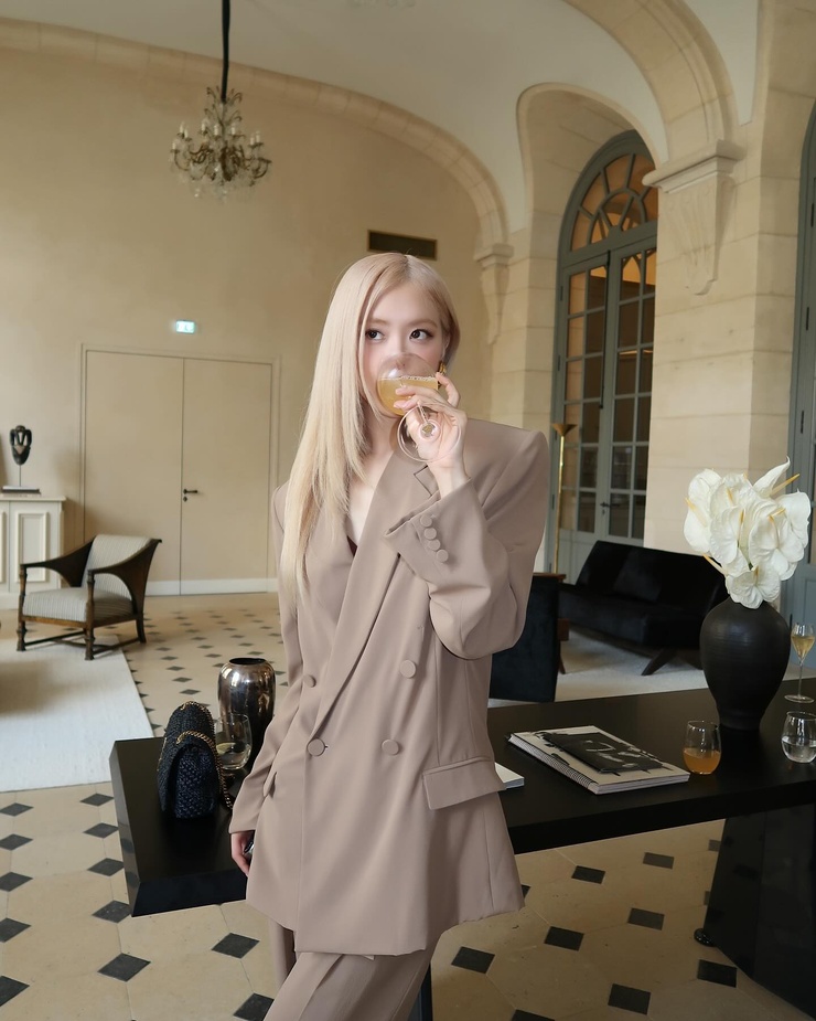 Roseanne Park