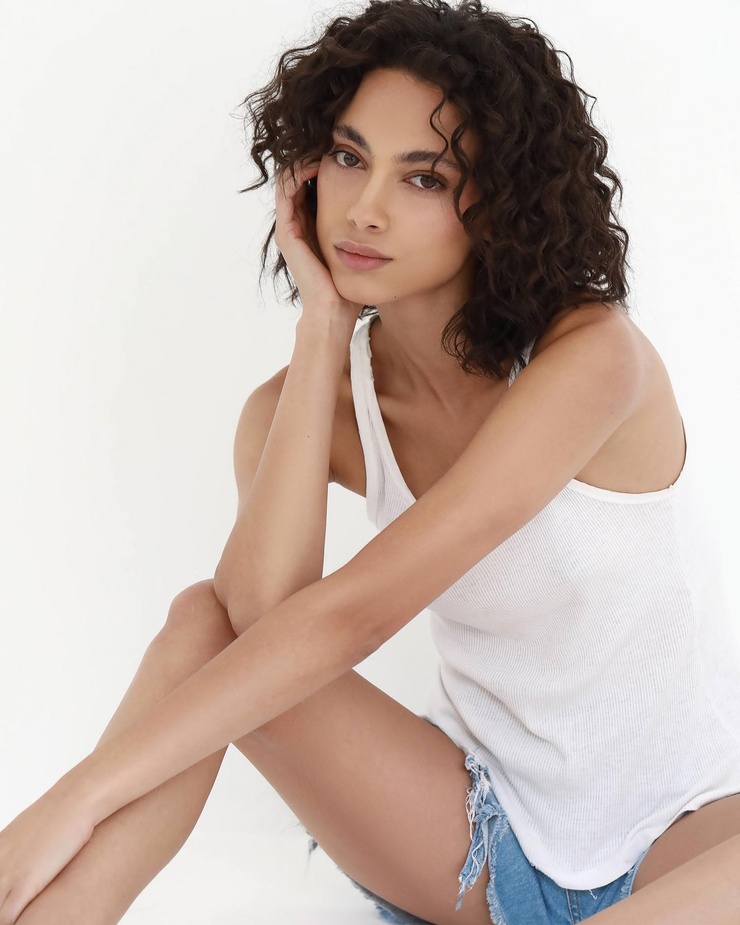 Isabella Araujo
