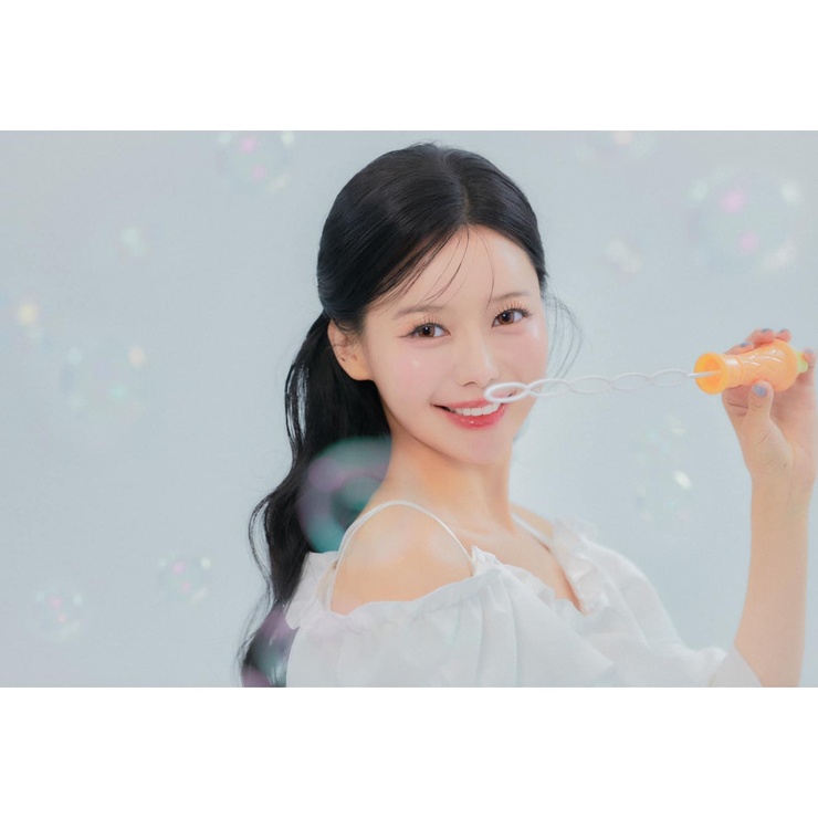 Lee Ayoung (이아영 / 李雅英)