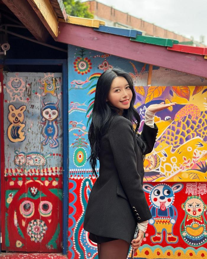 Lee Ayoung (이아영 / 李雅英)