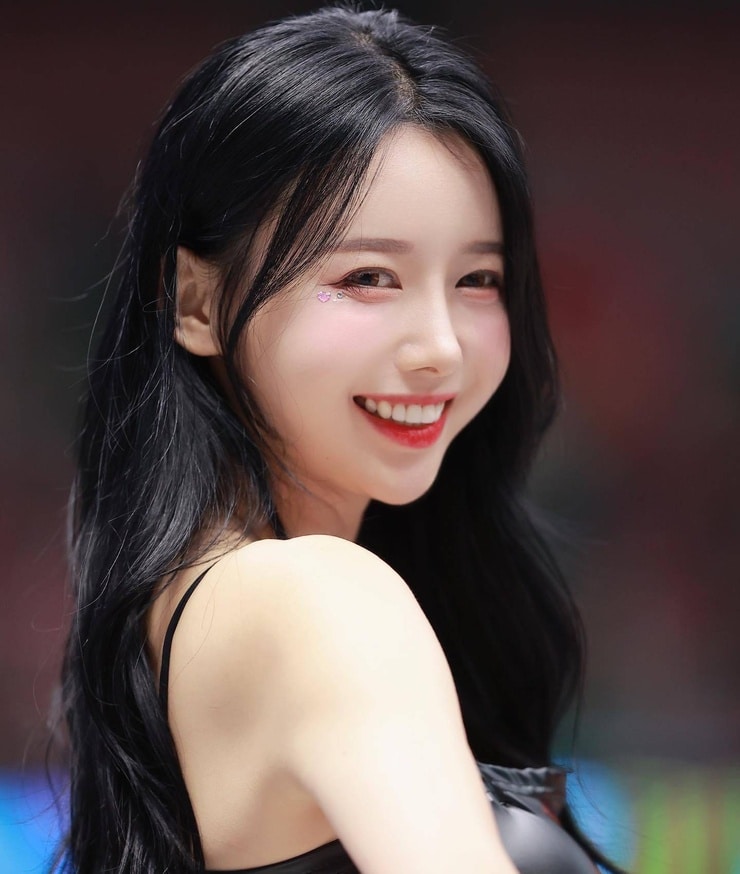 Lee Ayoung (이아영 / 李雅英)
