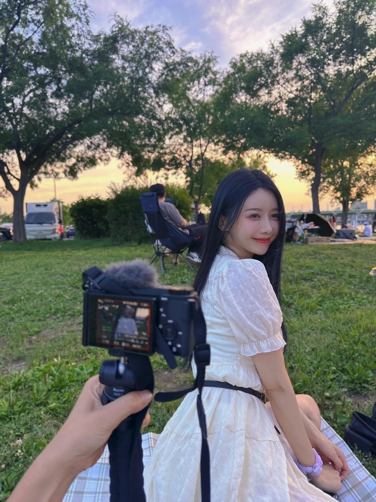 Lee Ayoung (이아영 / 李雅英)
