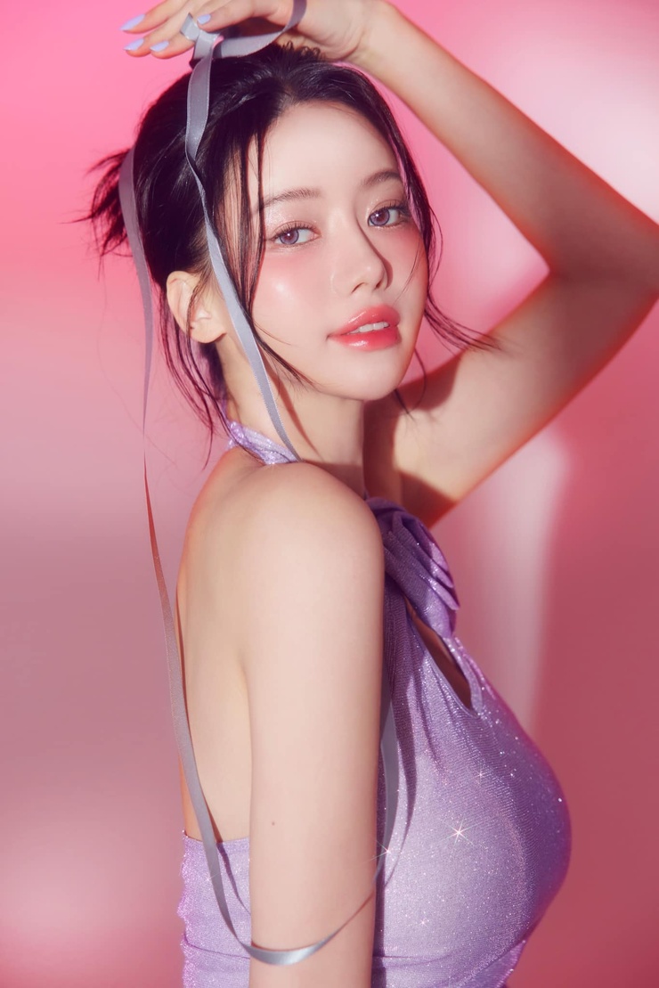 Lee Ayoung (이아영 / 李雅英)