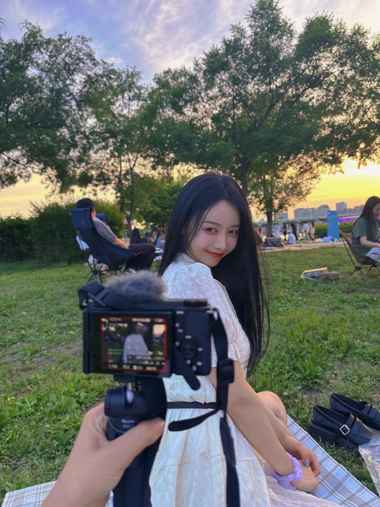 Lee Ayoung (이아영 / 李雅英)