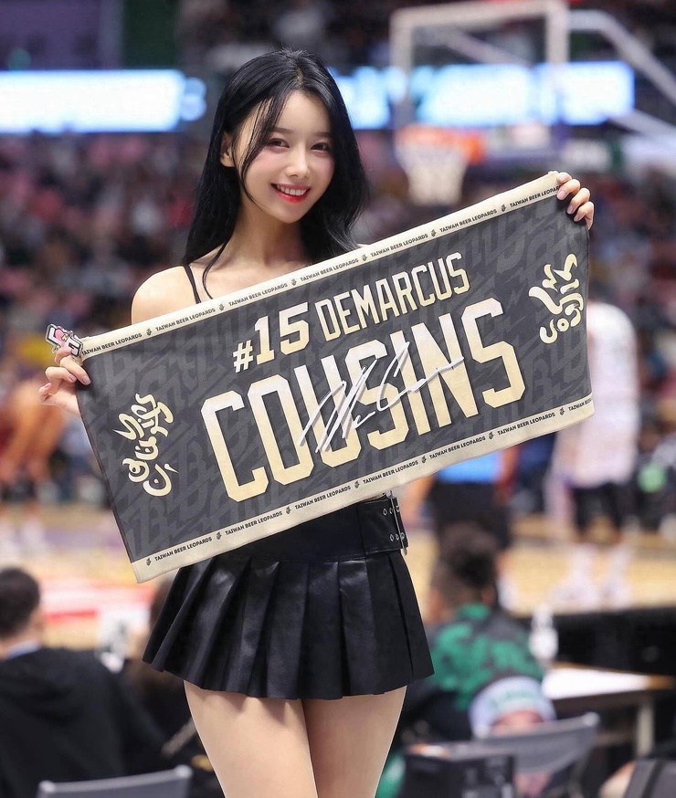Lee Ayoung (이아영 / 李雅英)