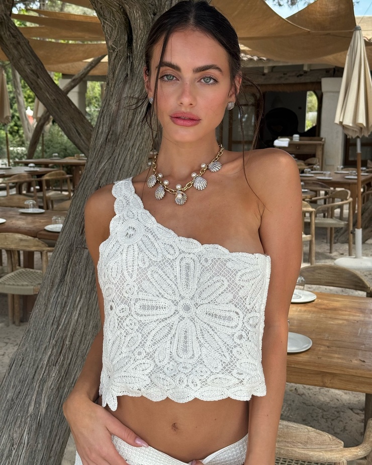 Yael Shelbia Yael Shelbia