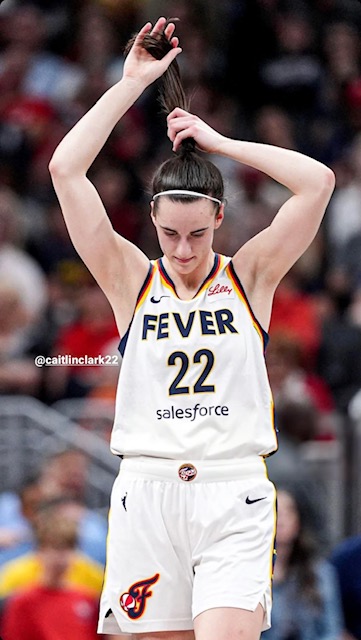 Caitlin Clark (ii)