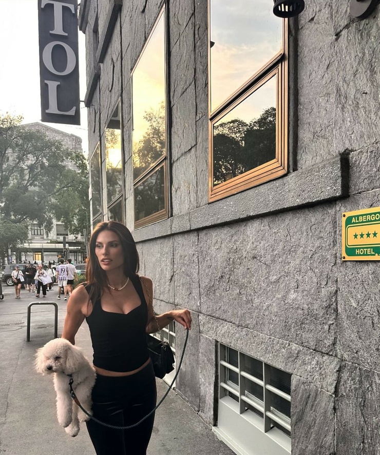 Dayane Mello
