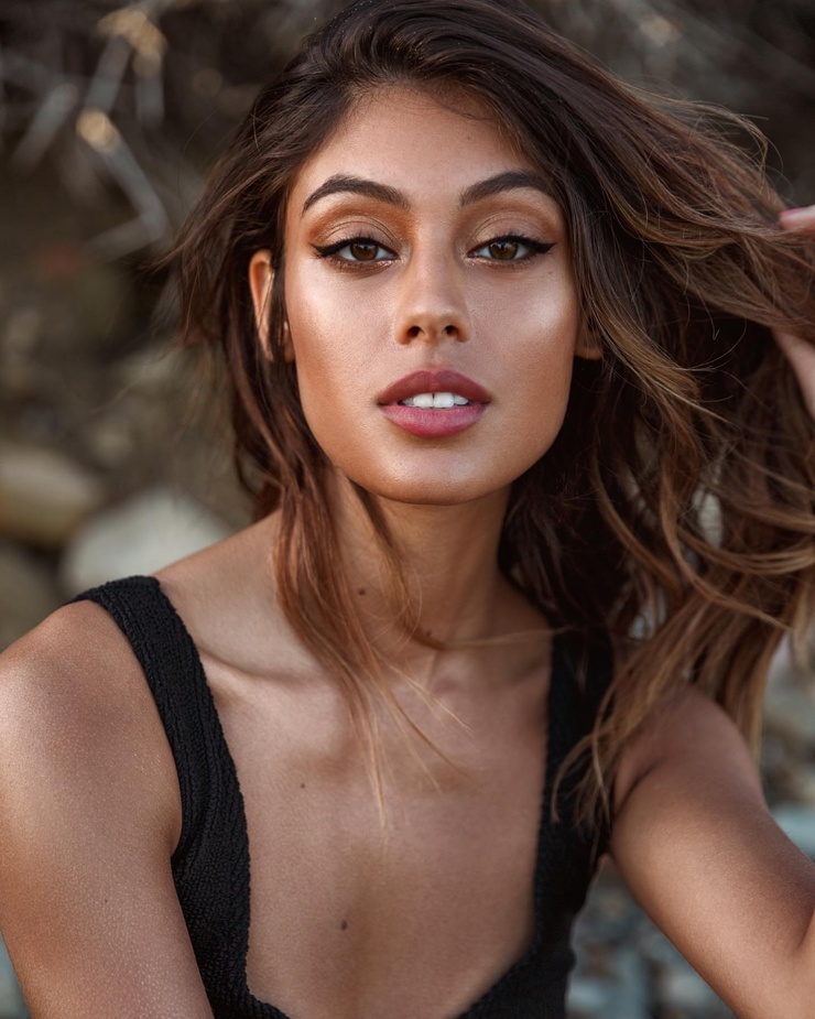 Thaina Pires