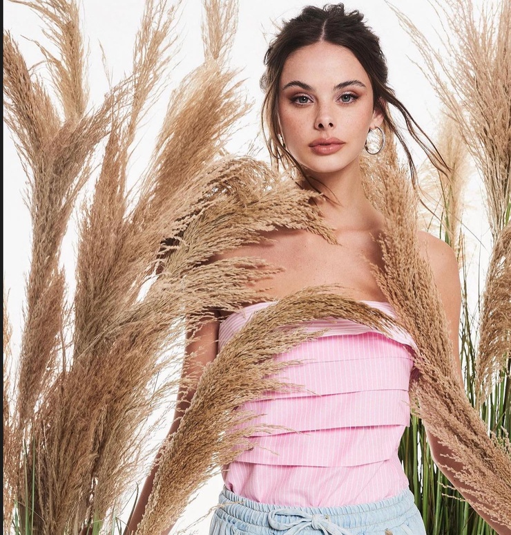 Meika Woollard Meika Woollard