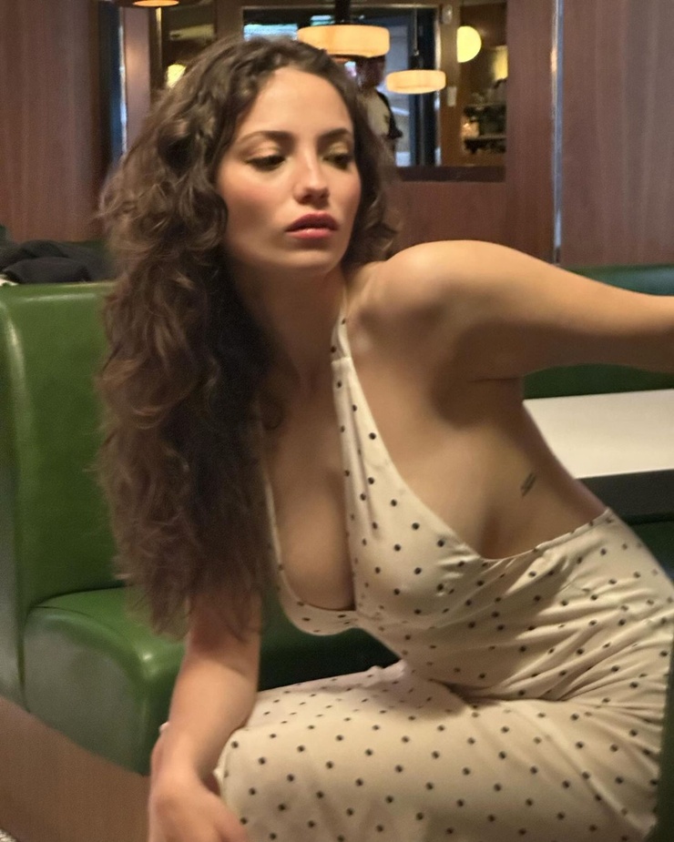 Gabriela Andrada Gabriela Andrada