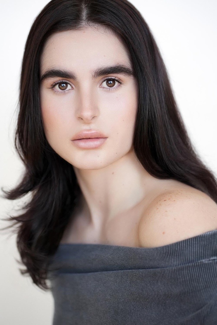 Eva Zenelaj