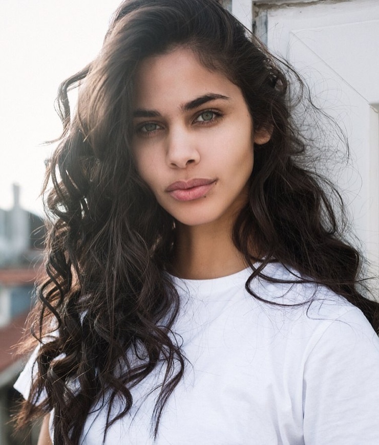 Kelie Santos
