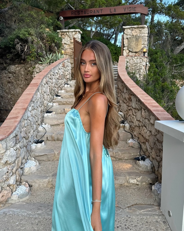Sophie Stray