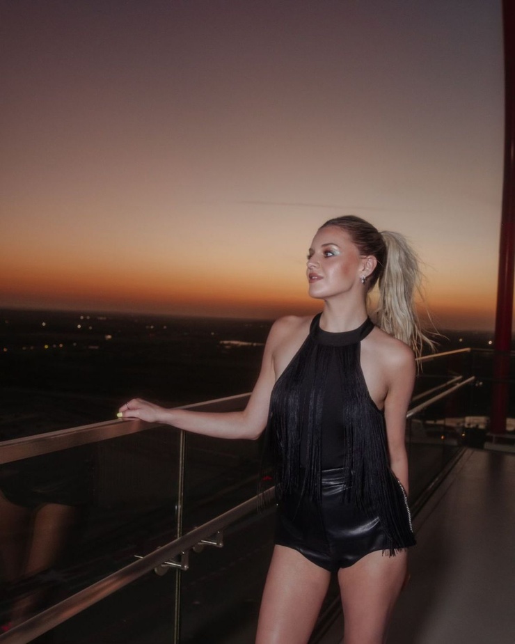 Kelsea Ballerini