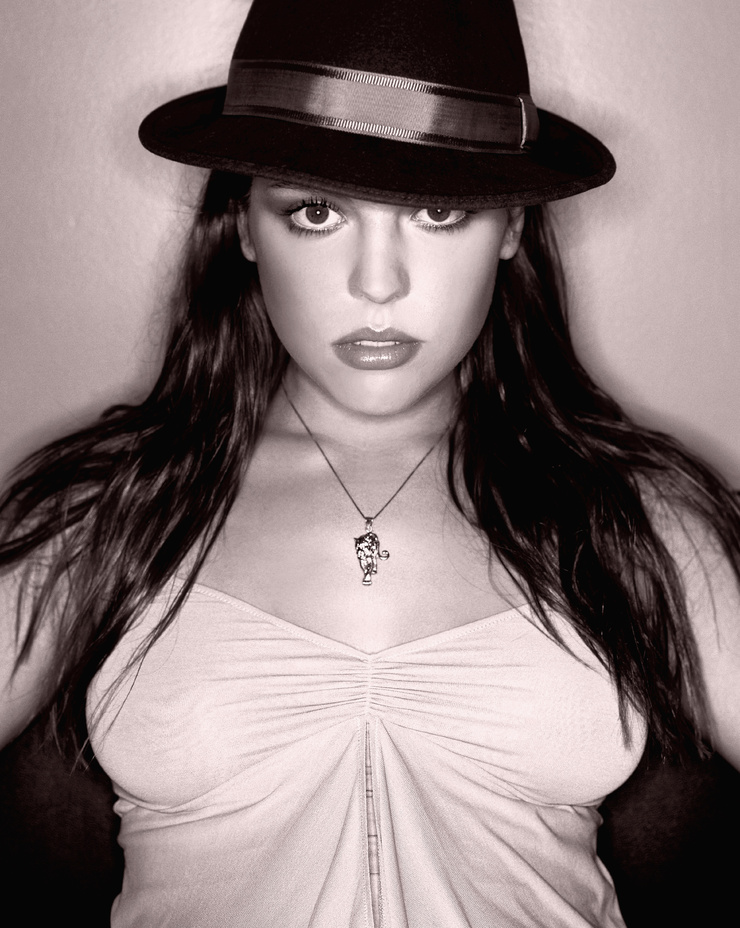 Agnes Bruckner