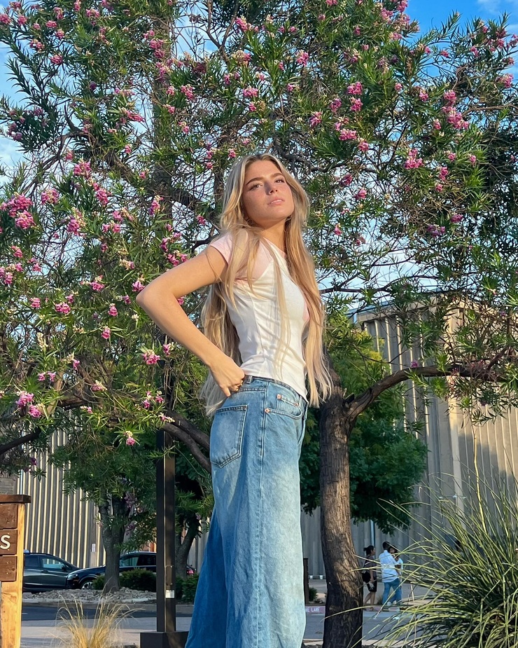 Hannah Stein Hannah Stein