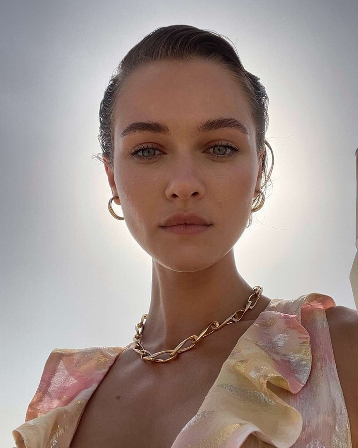 Anna Sviridova Anna Sviridova