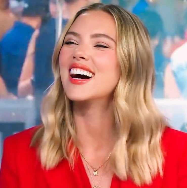 Scarlett Johansson Scarlett Johansson