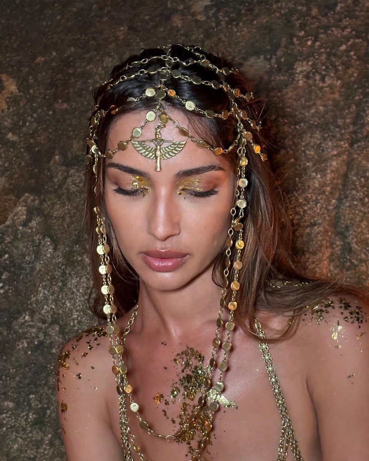 Valeriya Lapidus Valeriya Lapidus