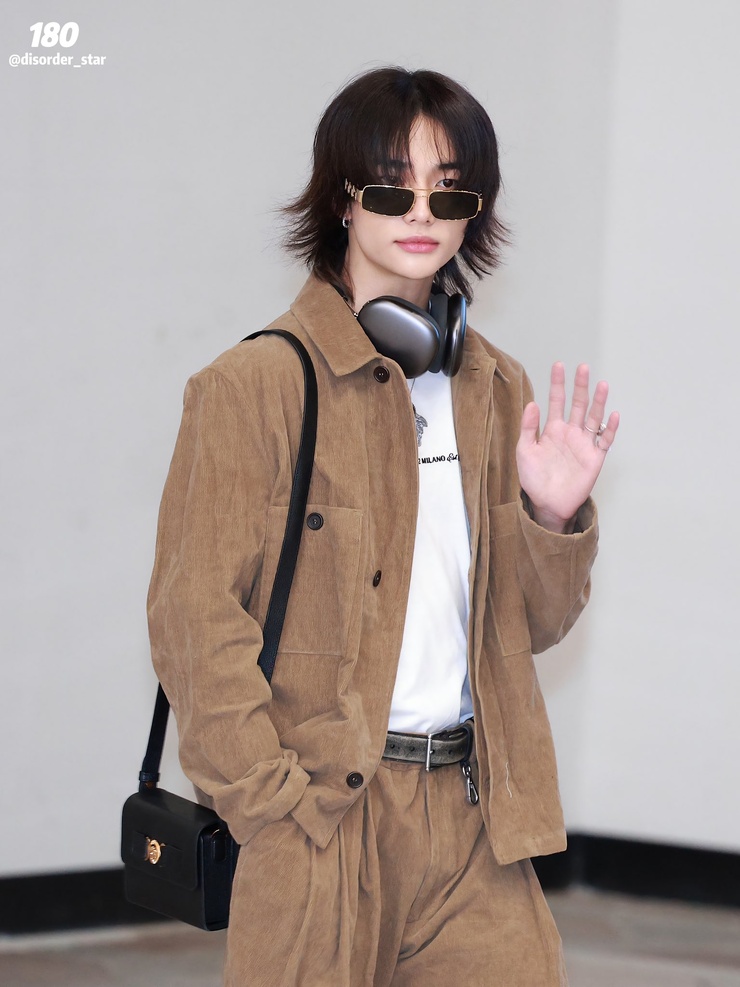 Hyun-Jin Hwang