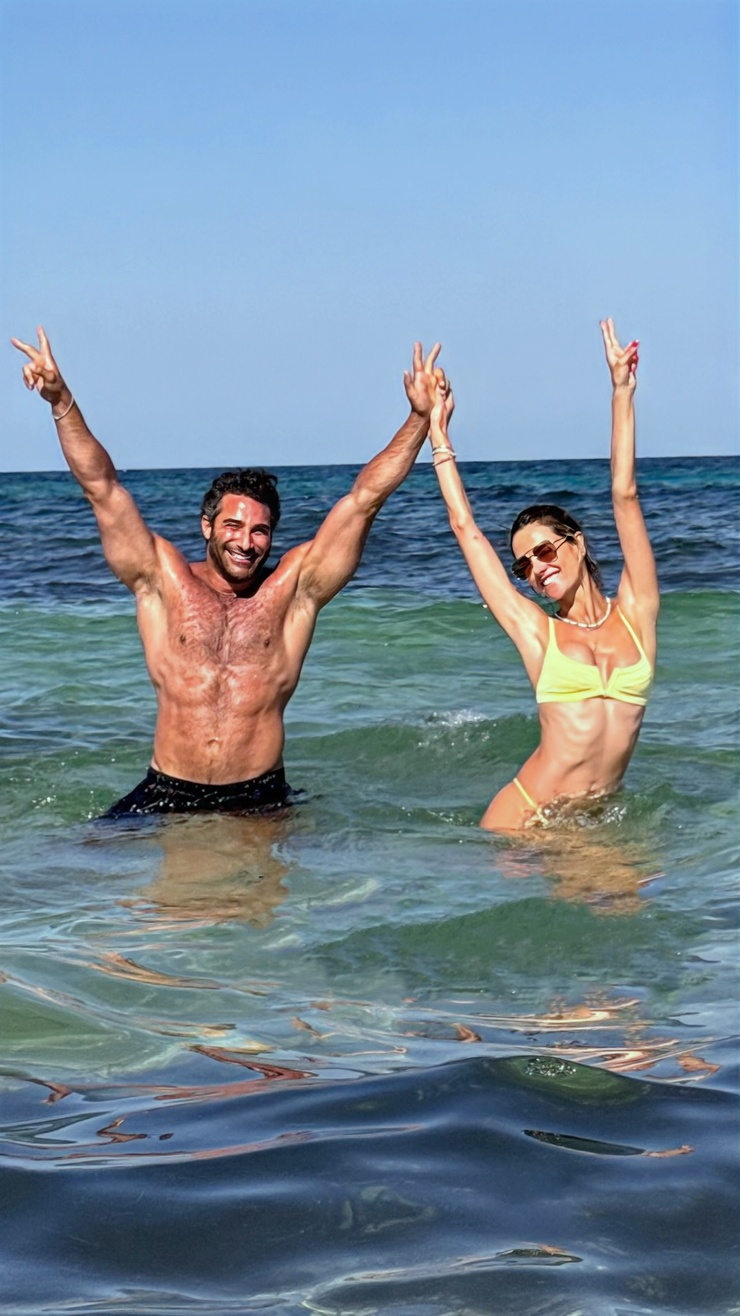 Alessandra Ambrosio Alessandra Ambrosio