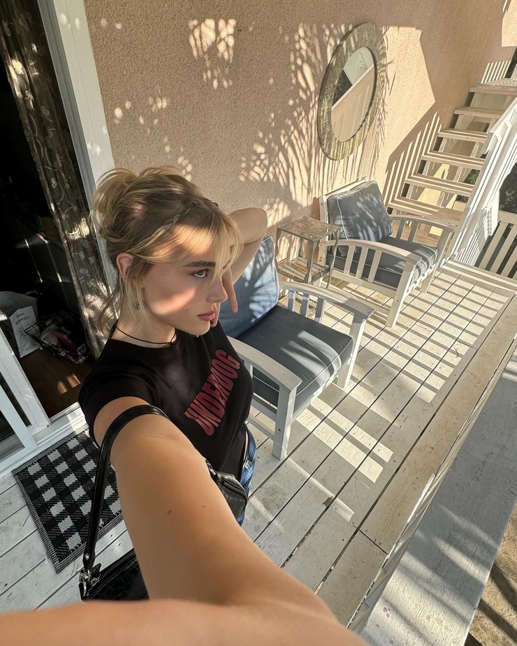Alyvia Alyn Lind Alyvia Alyn Lind
