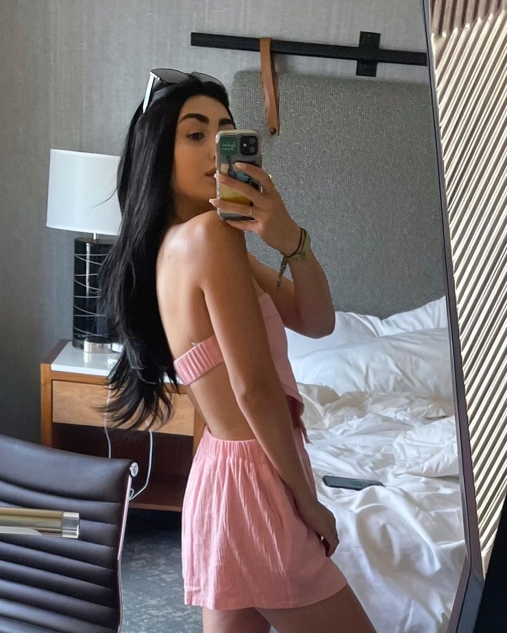 Alexa Mansour